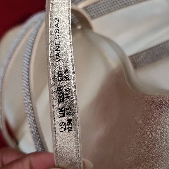 Naturalizer Vanessa 2 Sandal - Picture 4 of 4